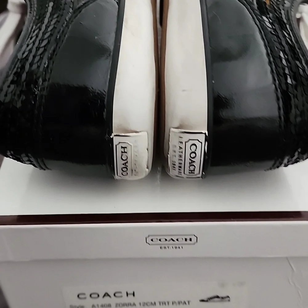Coach this authentic